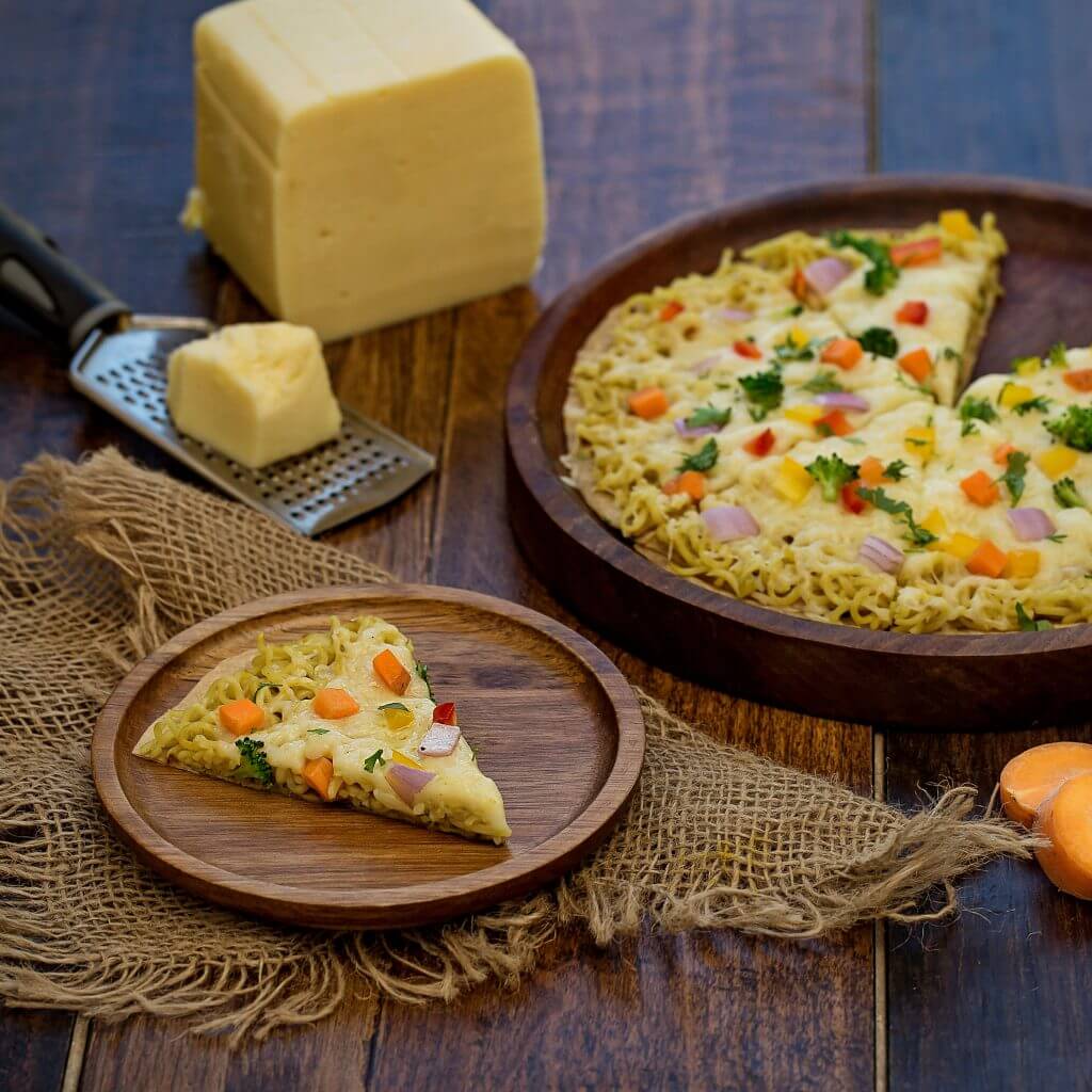 Noodles Roti Pizza – Made with Royal<sup>®</sup> Chakki Atta