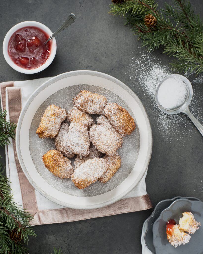 Royal<sup>®</sup> Rice Pudding Fritters with Rhubarb and Strawberry Jam
