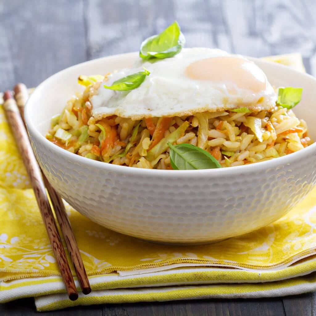 Egg and Basil Rice Bowl